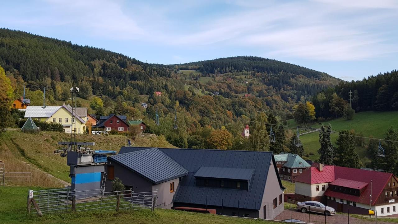 Ski Apartmany Nymburska Chata Pec pod Snezkou Bagian luar foto
