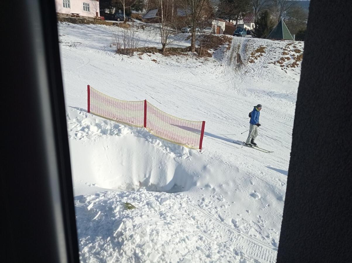 Ski Apartmany Nymburska Chata Pec pod Snezkou Bagian luar foto